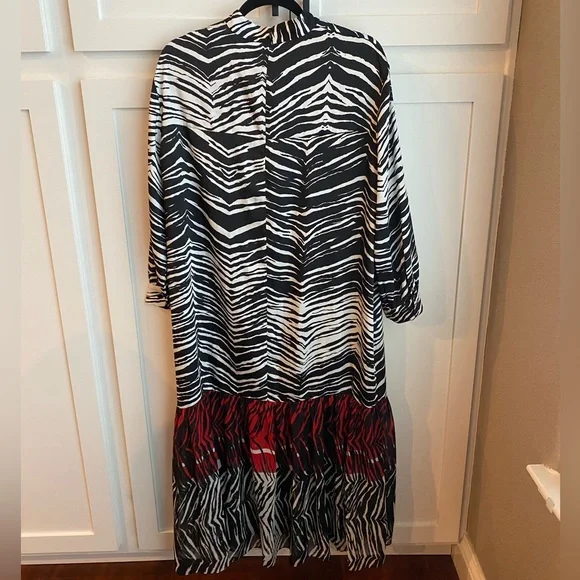 SOLD - Zara Animal Zebra Print Floaty Contrast Dress - Picture 3 of 9